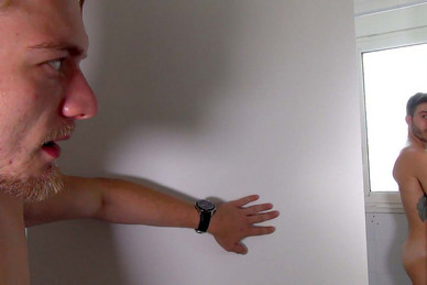 LE GOÛT SALÉ DE TES LÈVRES SUCRÉES