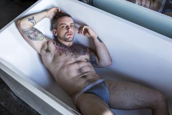 Banging Ruslan's Bubble Butt